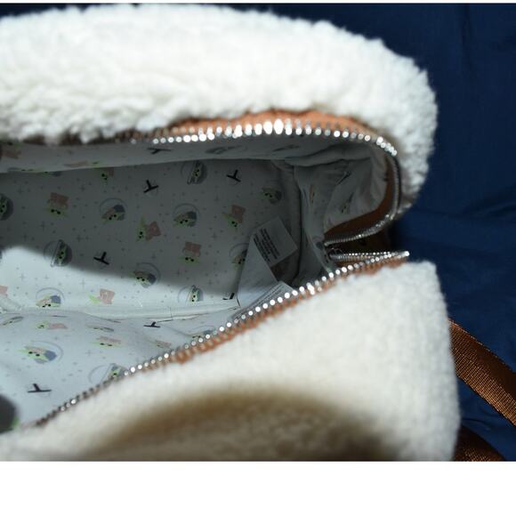 Star Wars x Loungefly Baby Yoda Grogu Disney Parks Sherpa Mini Backpack Fuzzy main image 7